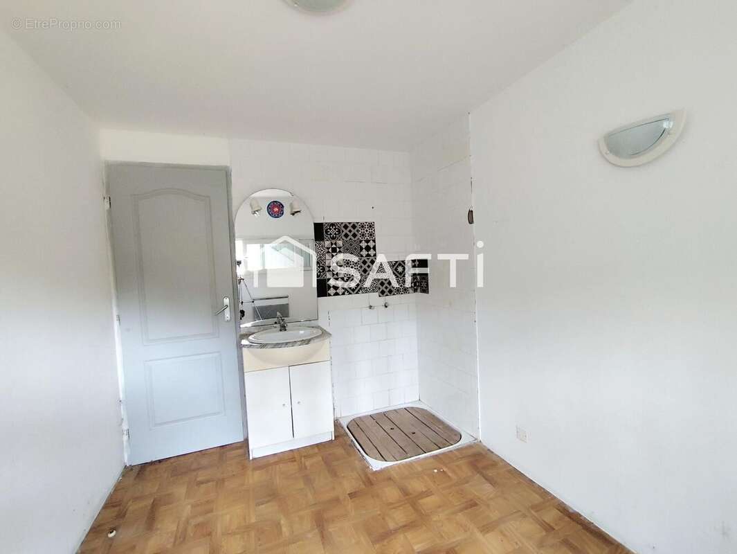 Photo 9 - Maison à MONTBARTIER