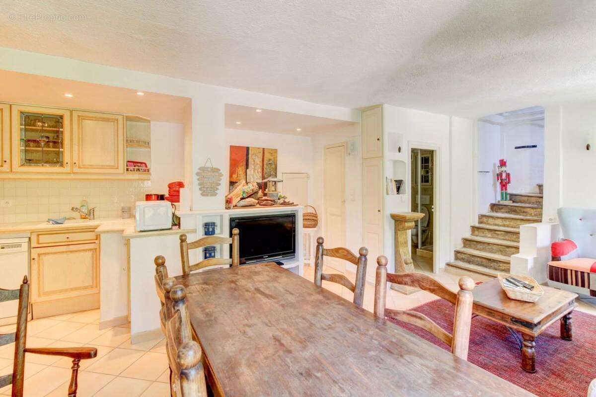 Maison à SAINT-SAUVEUR-SUR-TINEE