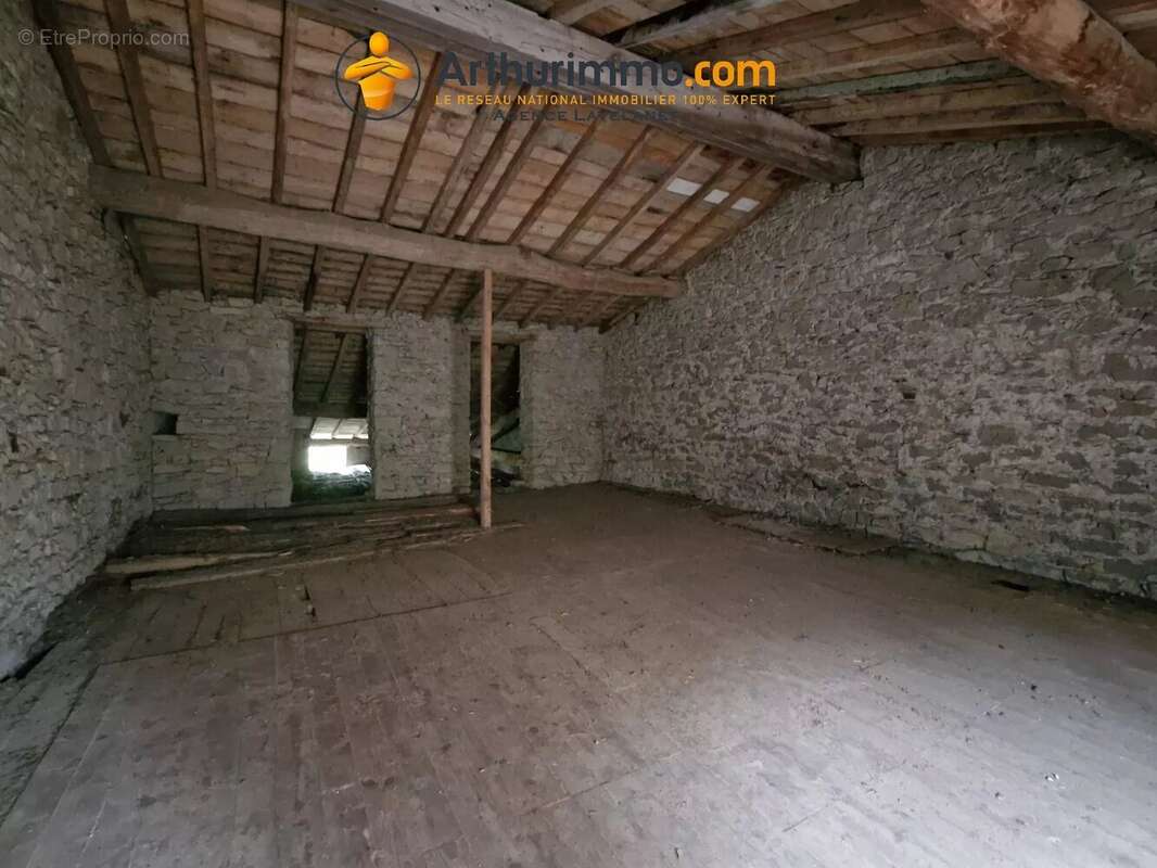 Maison à LERAN