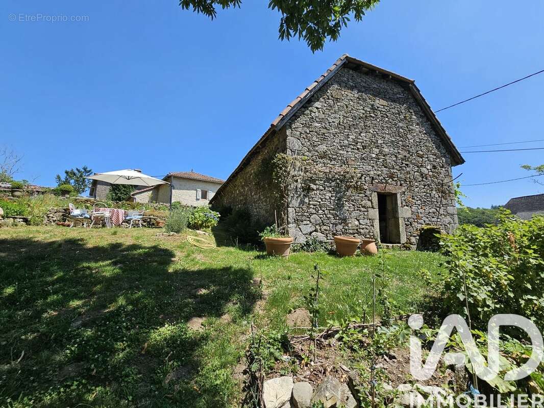 Photo 2 - Maison à SOUSCEYRAC