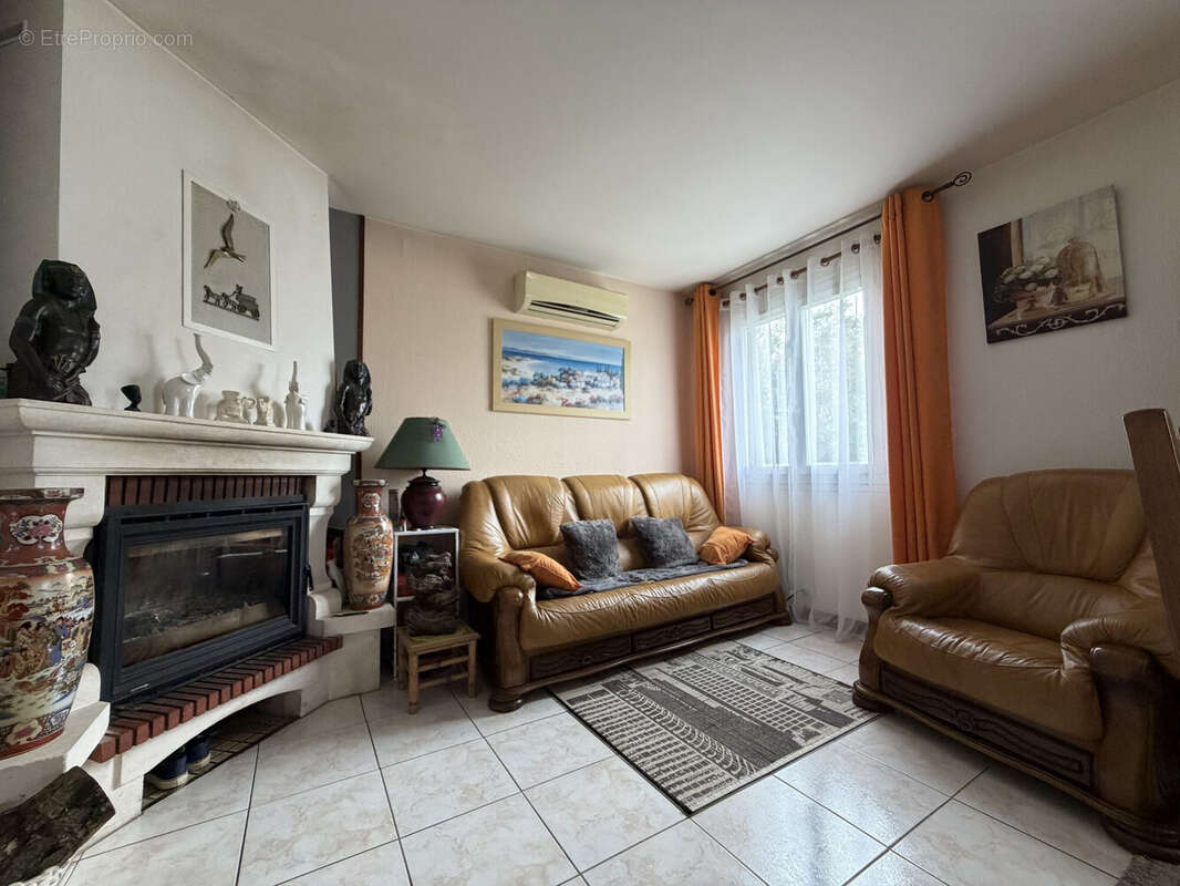 Maison 92 m² à Fleac-Sur-Seugne  - photo 7