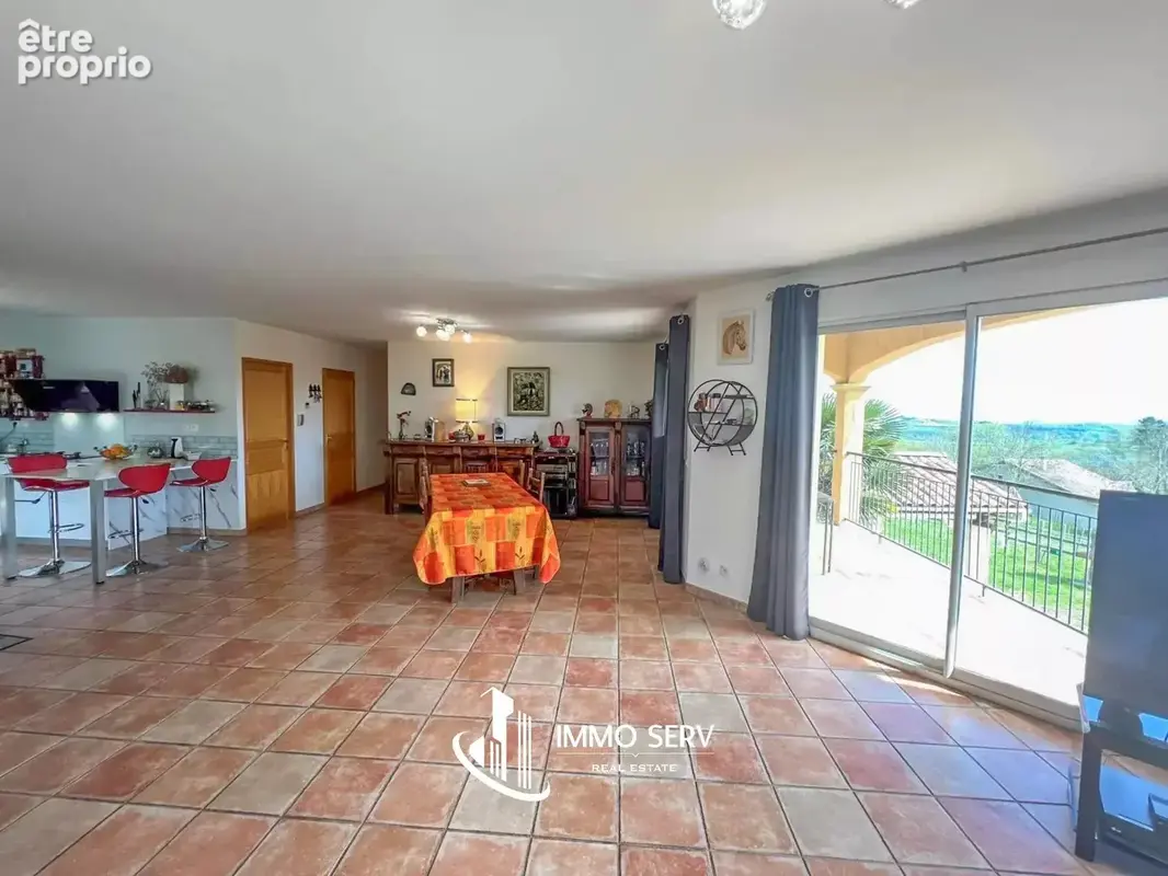 Maison 12 pièces 300 m² à vendre à Montmiral (26750) - photo 4