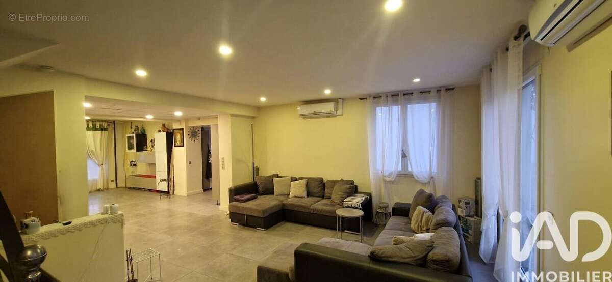 Photo 7 - Maison à VILLIERS-LE-BEL