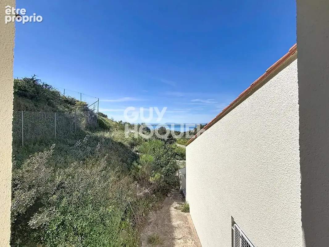 Maison 6 pièces avec vue mer exceptionnelle - A vendre à Port-Vendres (66660) - photo 11