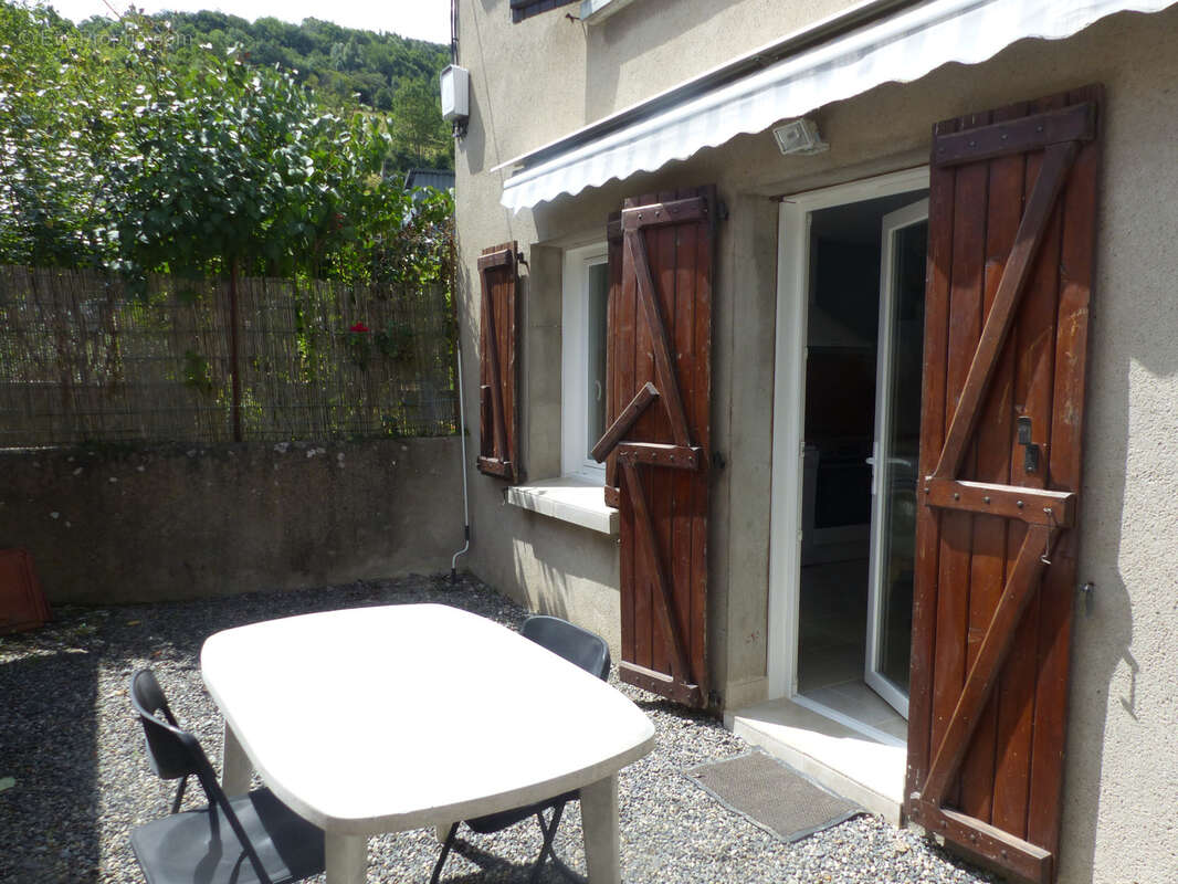 Maison à SARRANCOLIN