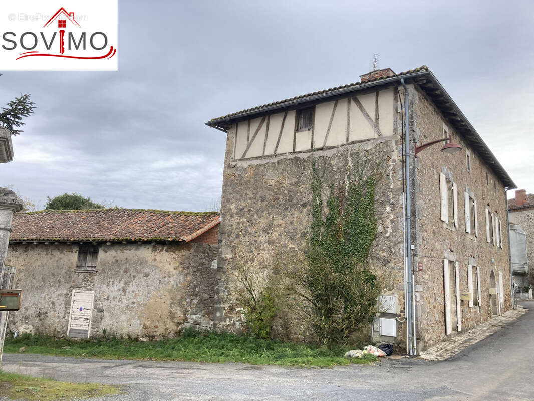 Appartement à SAINT-MAURICE-DES-LIONS