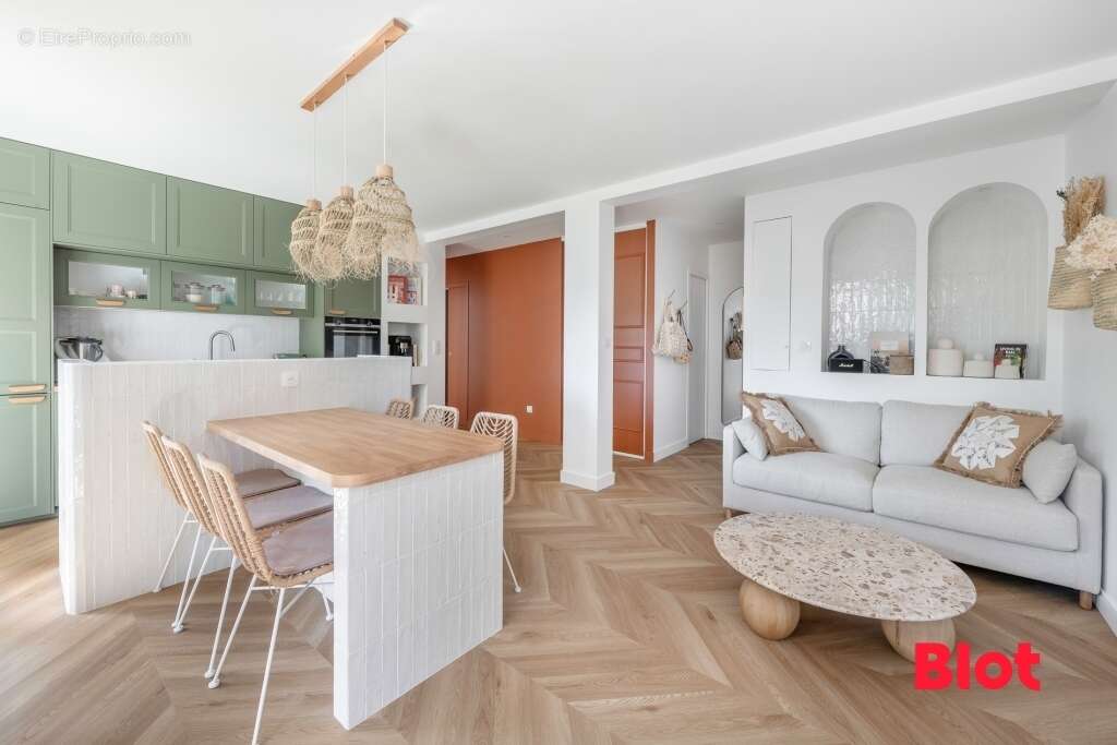 Appartement 72 m² à La Baule-Escoublac  - photo 2