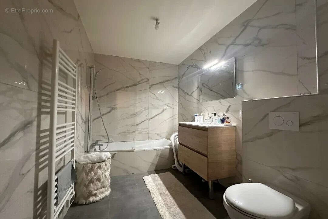 Appartement à SAINT-PIERRE-EN-FAUCIGNY