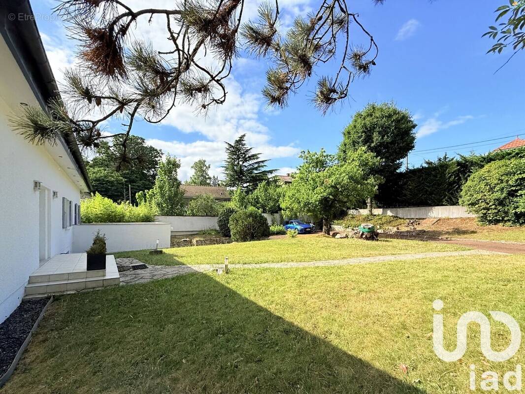 Photo 1 - Maison à SOISY-SUR-SEINE