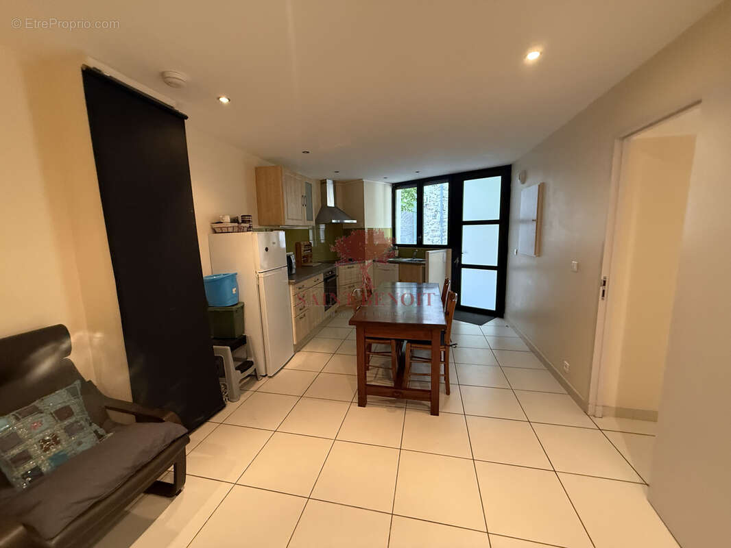 A vendre maison de village avec garage saint-saturnin de lucian - photo 17