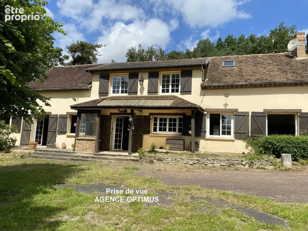 Photo Maison à Saint-Valerien au prix de 274 000€