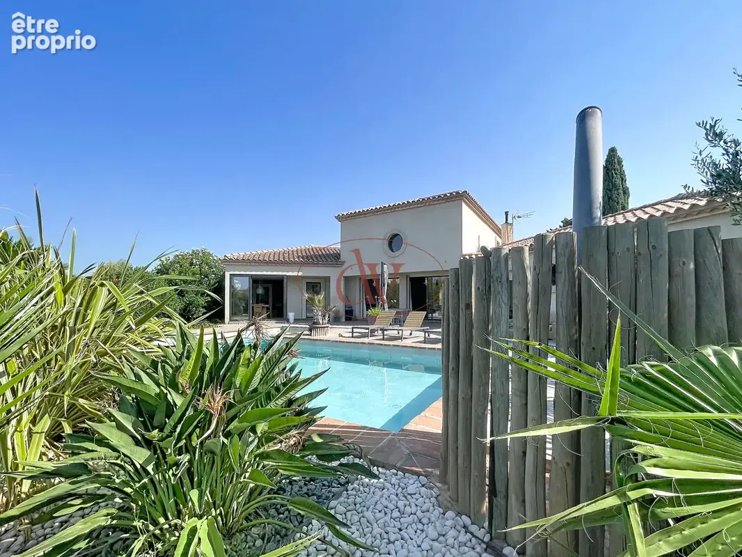 Maison 4 faces / 205 m2 hab / 4 chambres / parcelle 2200 m2 /  saint-feliu-d'avall - photo 3