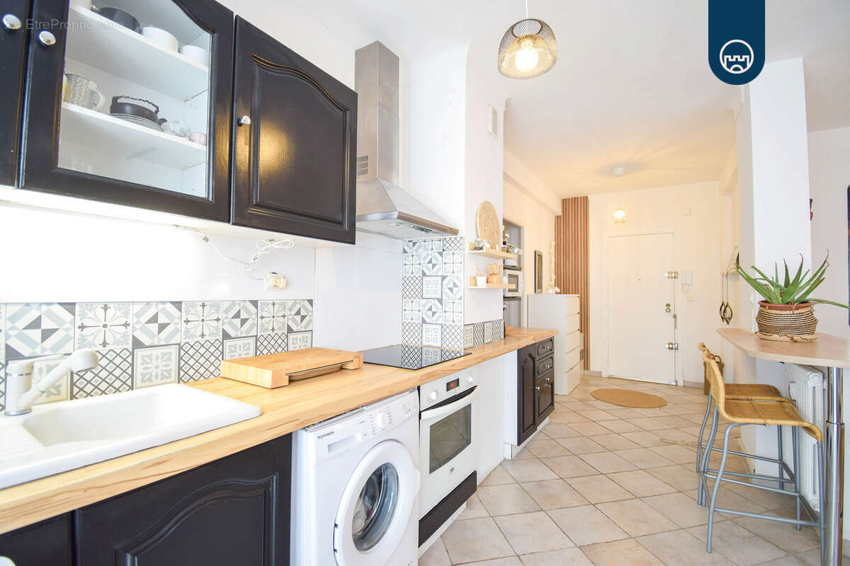 NICE - BAS LANTERNE - Appartement 2 pièces - 59 m2 - photo 5
