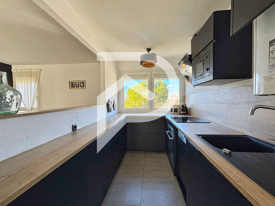 Appartement à VITROLLES