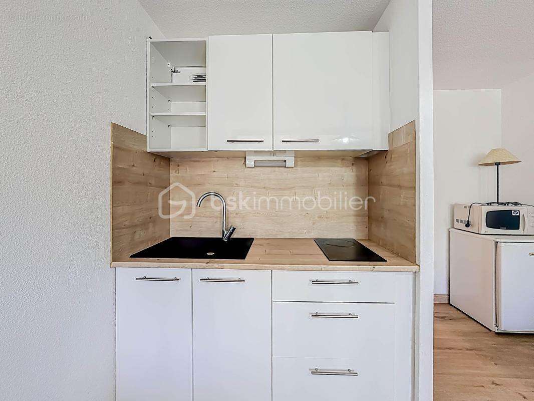 Studio avec terrasse en rez-de-jardin – Résidence avec piscine – Parking - À deux pas de la mer - photo 5