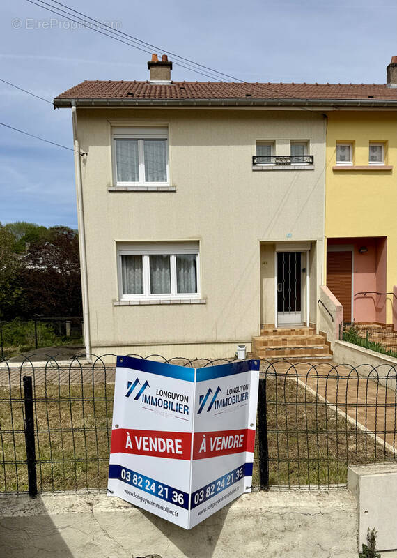 Maison à LONGUYON