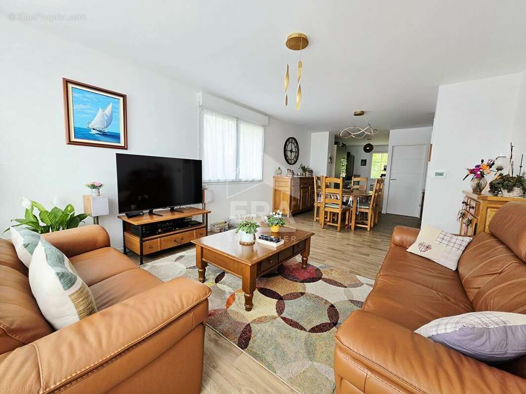 Appartement à SAINT-MARTIN-BOULOGNE