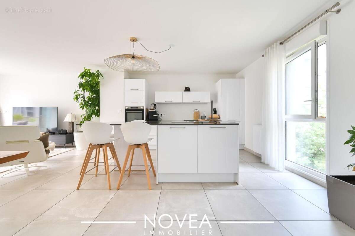 Appartement à LYON-9E