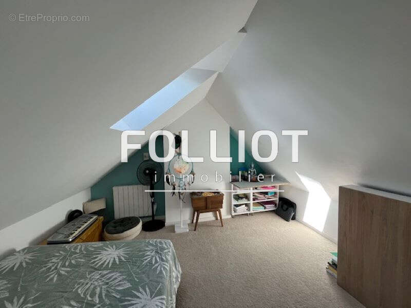 Maison à SAINT-SEVER-CALVADOS