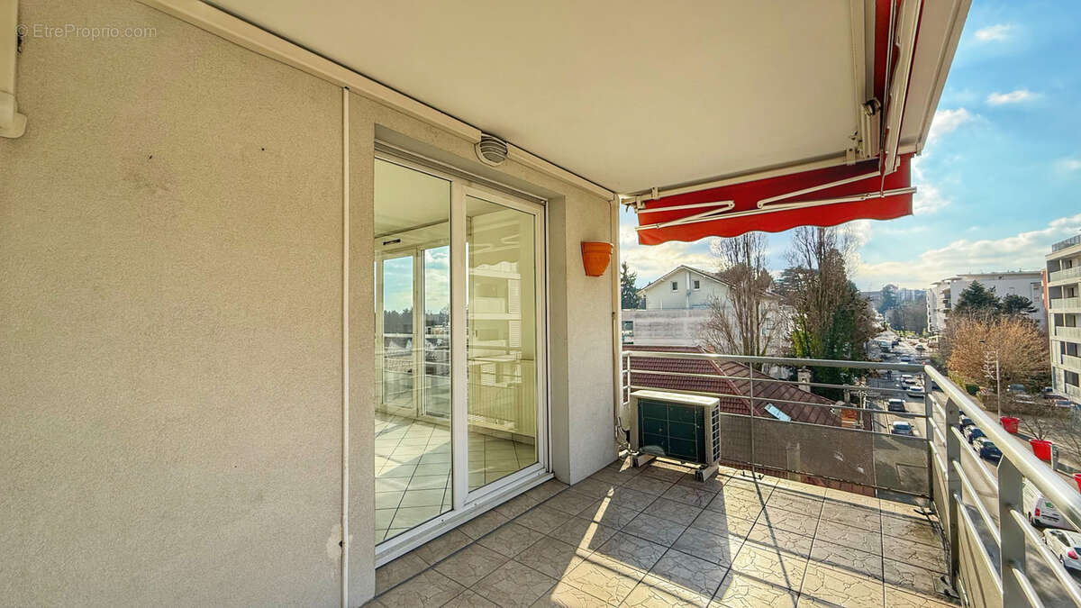 Appartement à VOIRON