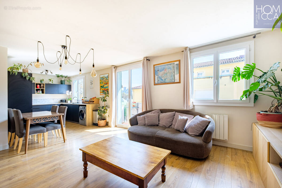 Appartement à LYON-9E