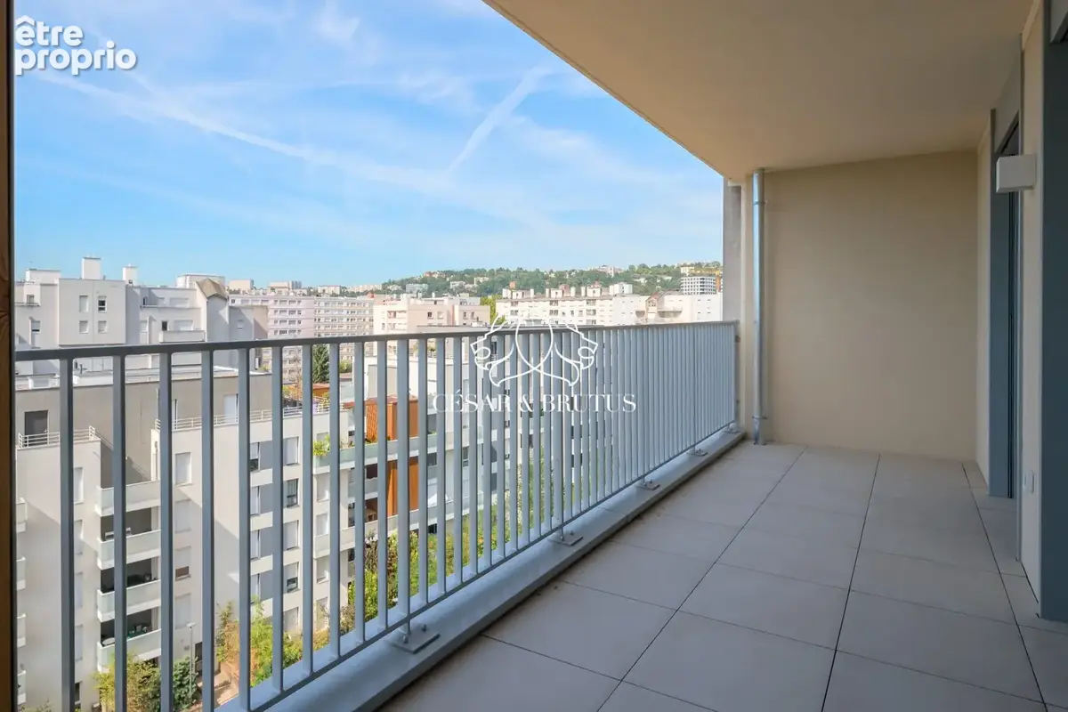 Appartement 4 pièces 85 m² à vendre à Lyon-7e (69007) - photo 3