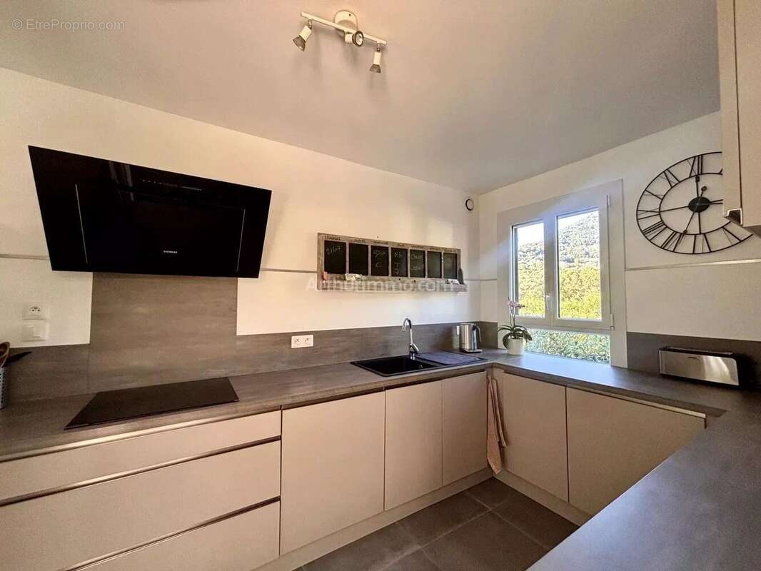 Maison à SARROLA-CARCOPINO