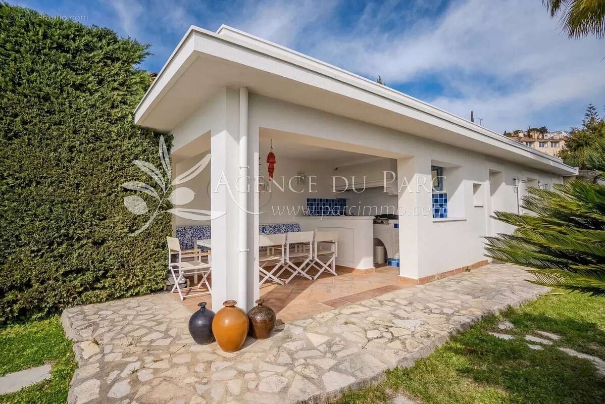 Elégante villa avec vue mer époustouflante! - photo 8