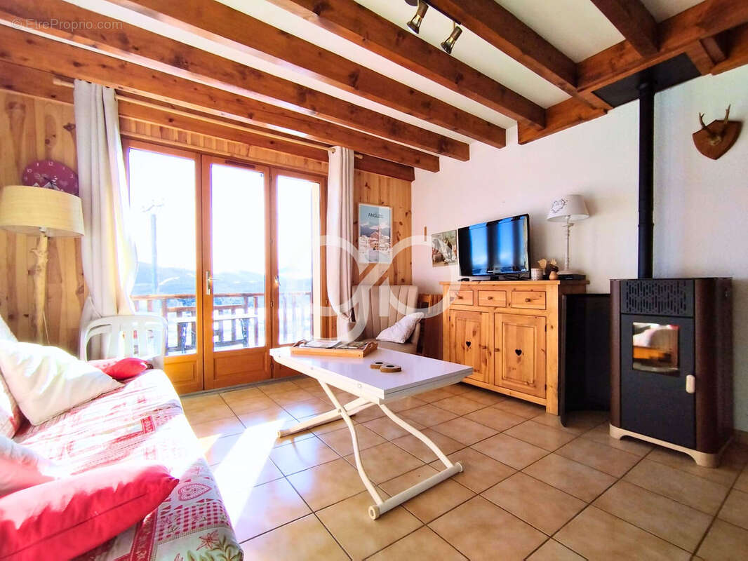 Appartement à LES ANGLES