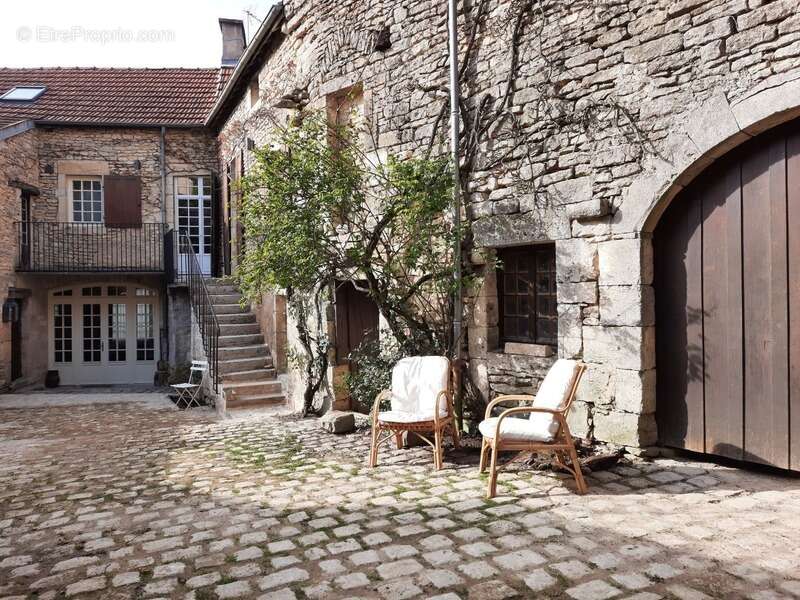 Propriété à vendre 10 pièces, Flavigny-sur-Ozerain (21) - photo 4