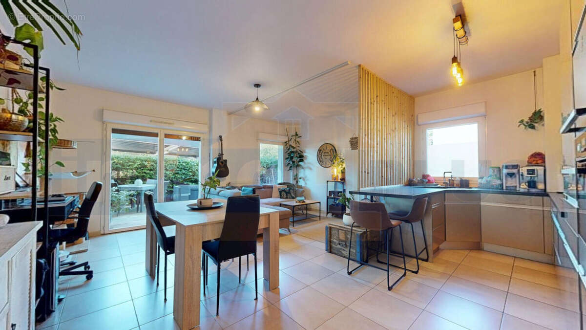 Appartement à BOIS-D'ARCY