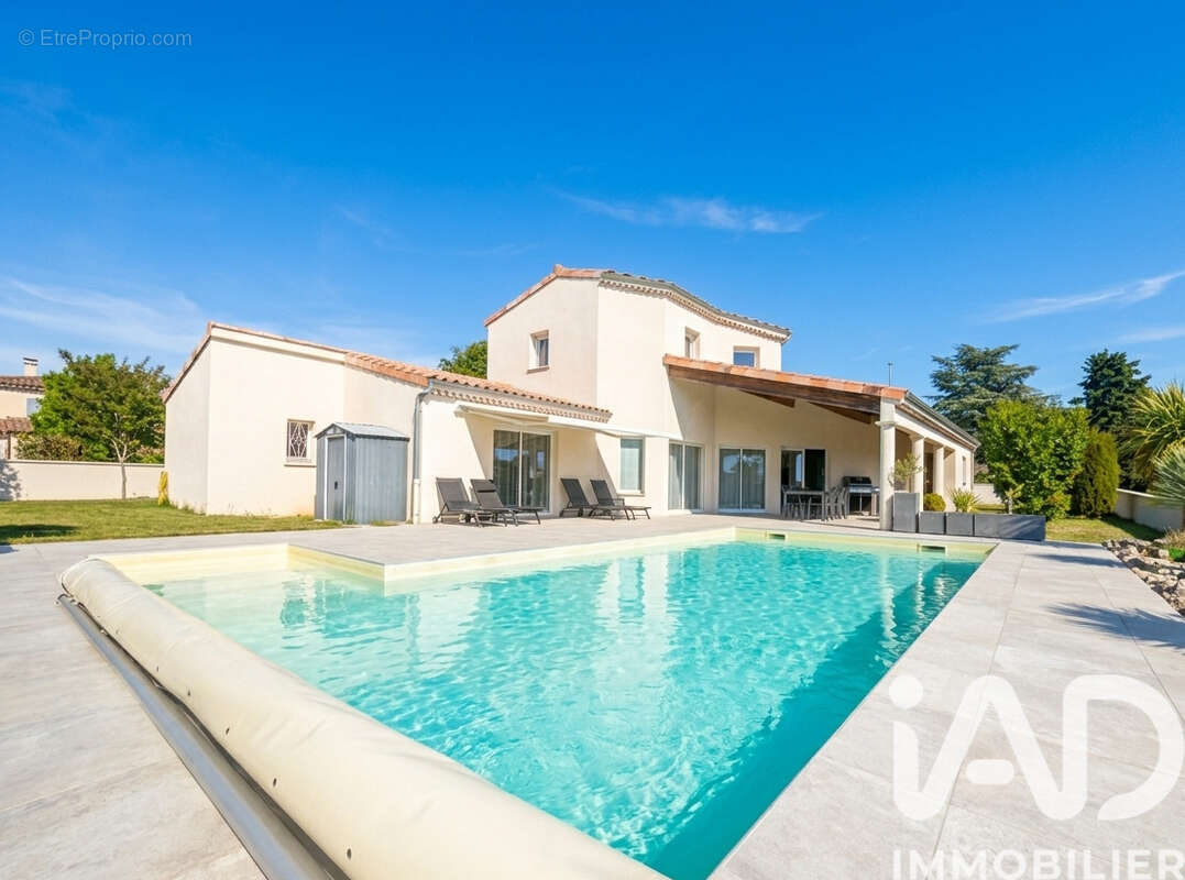 Photo 2 - Maison à MERCUROL