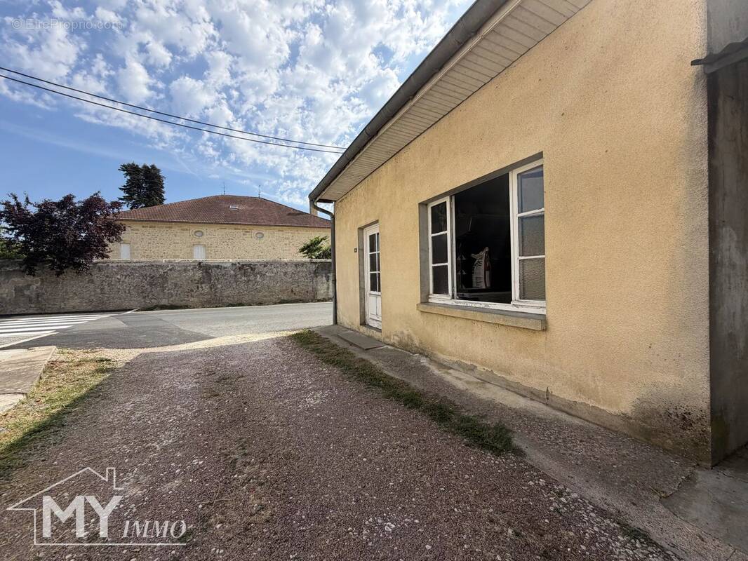 Maison à SAINT-PEY-DE-CASTETS