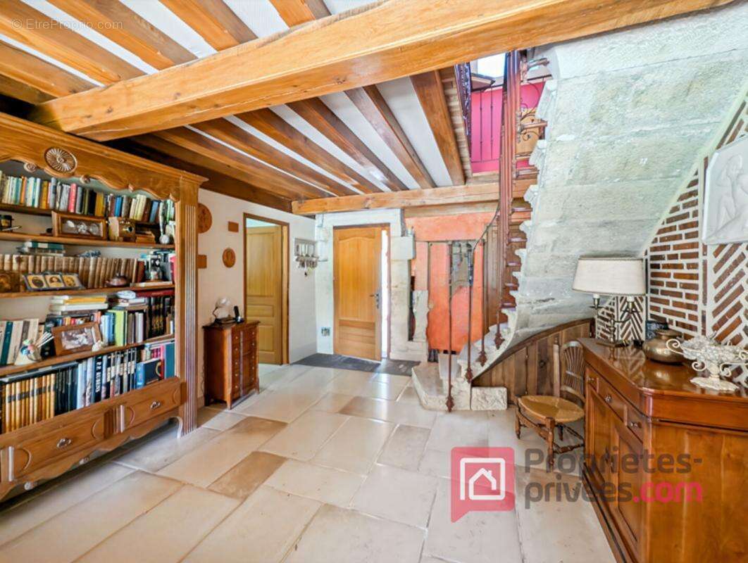 Maison à MERREY-SUR-ARCE