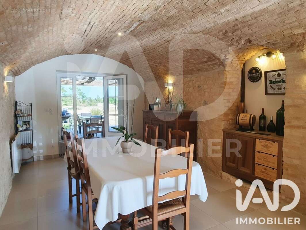 Photo 3 - Maison à CHASSENEUIL-SUR-BONNIEURE