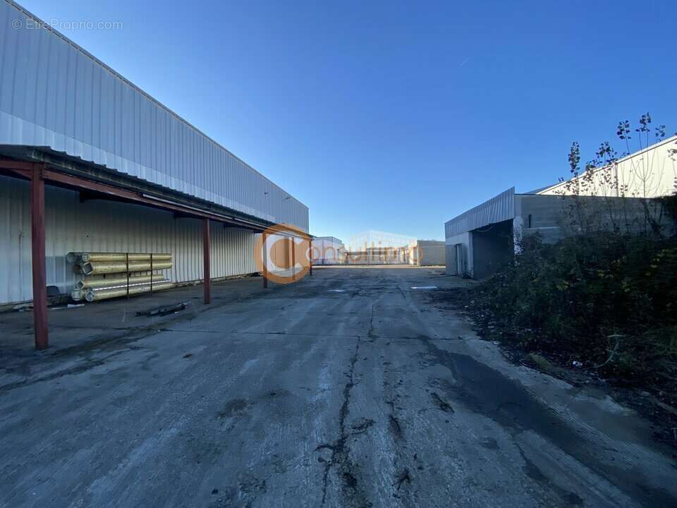 Entrepot à vendre - photo 12