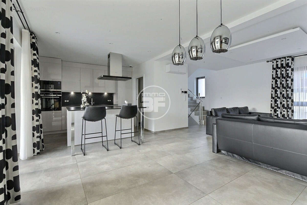 Maison à SAINT-LOUIS