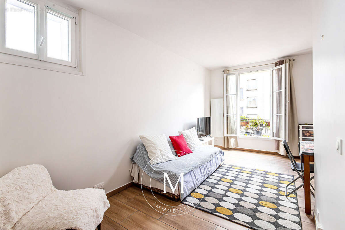 Appartement à MONTROUGE