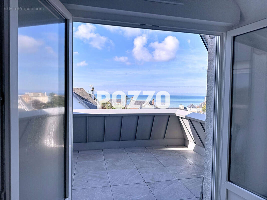 Maison à SAINT-PAIR-SUR-MER