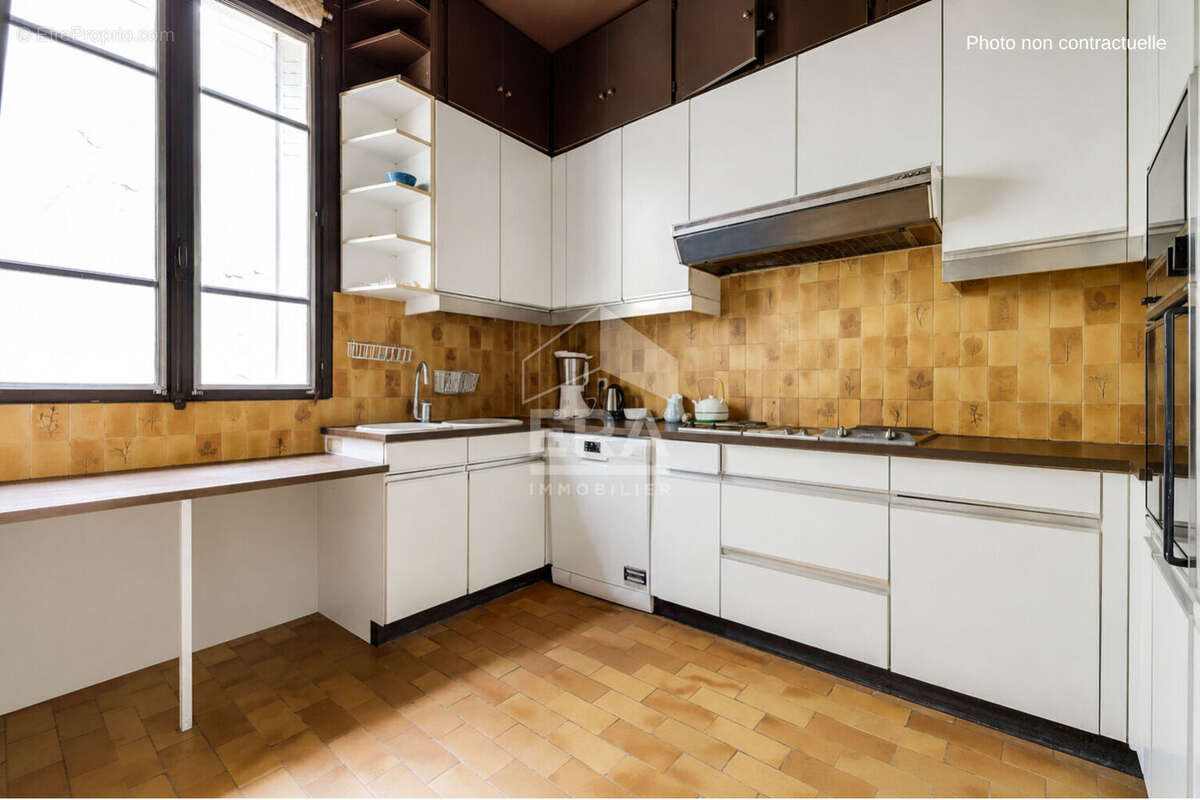 Maison à PARIS-17E