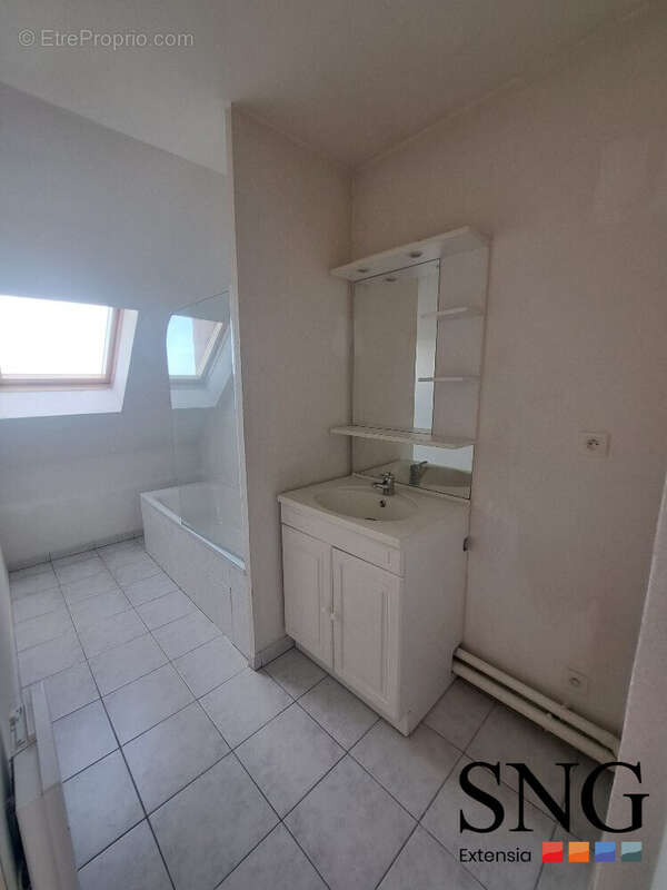 Maison à ROUXMESNIL-BOUTEILLES