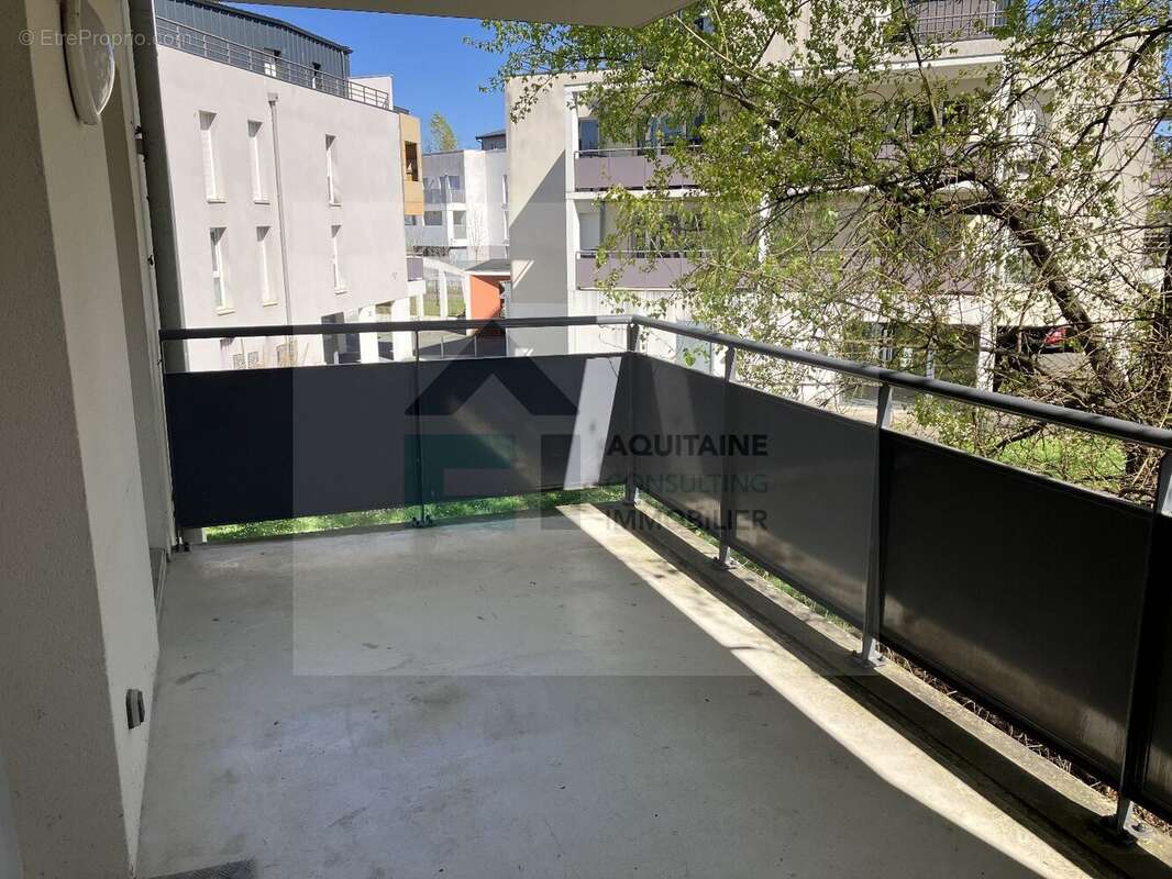 Appartement à VILLENAVE-D'ORNON