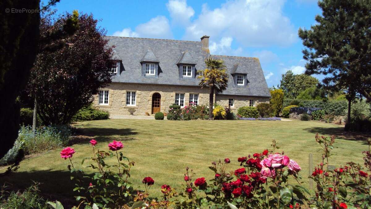 Maison à SAINT-POL-DE-LEON