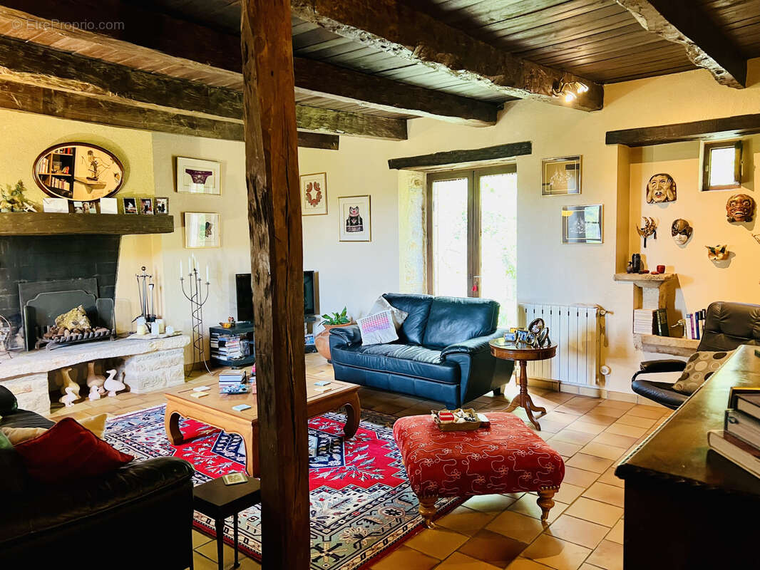 Maison à MARTIEL