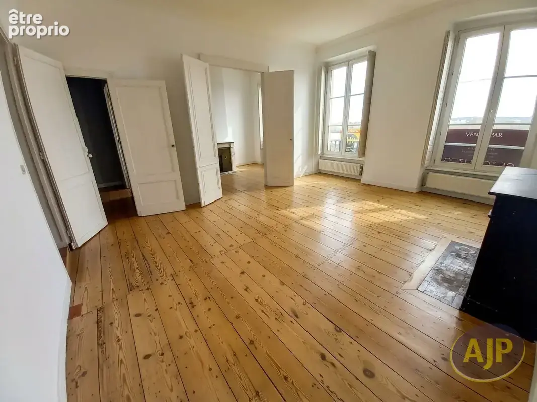 Appartement  vue sur quais Bordeaux 92 m2 - photo 2