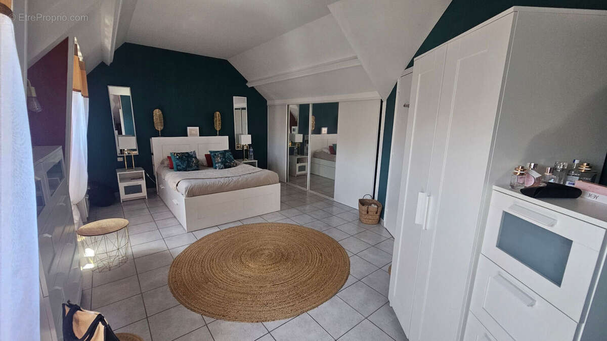 Maison à VILLEMOMBLE