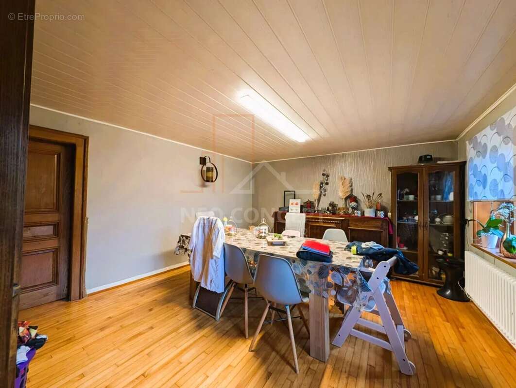 Maison à WINGEN-SUR-MODER