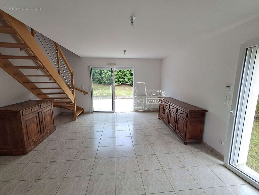 Maison à LE CELLIER