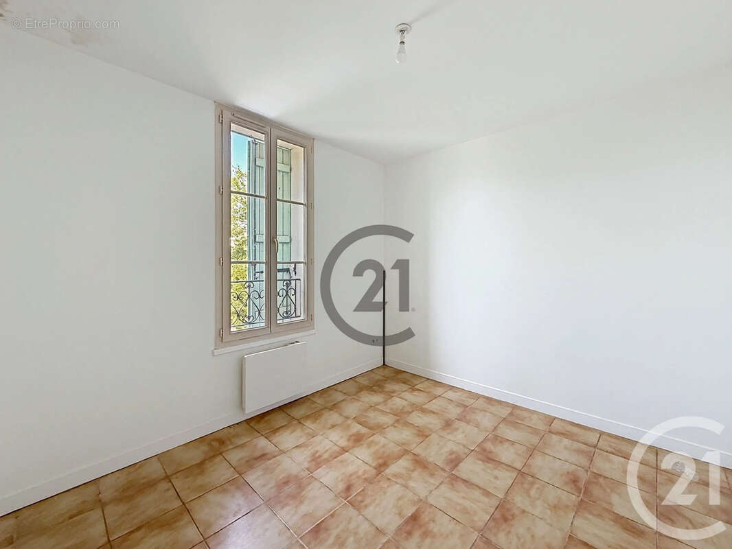 Appartement 61 m² à Troyes  - photo 6