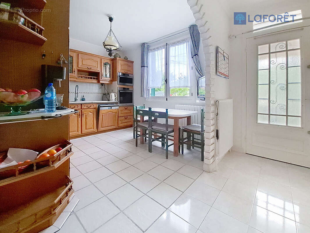 Maison à LAGNY-SUR-MARNE